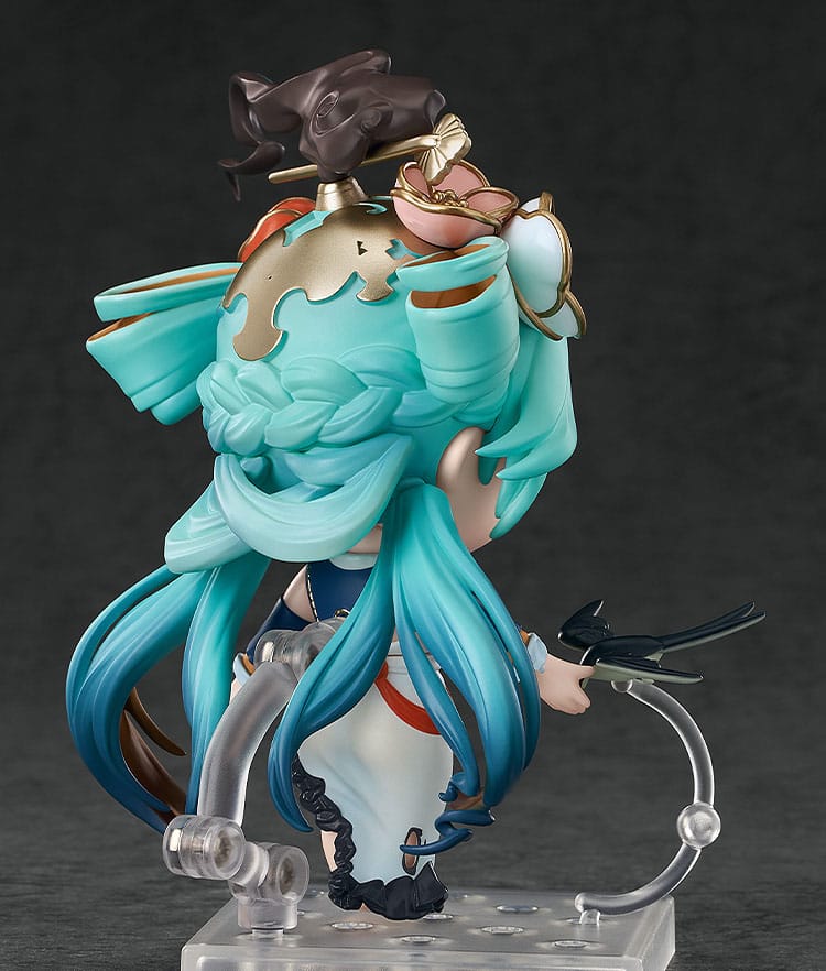 Rear view of the Hatsune Miku Shimian Maifu Nendoroid showing braided hair and ornaments