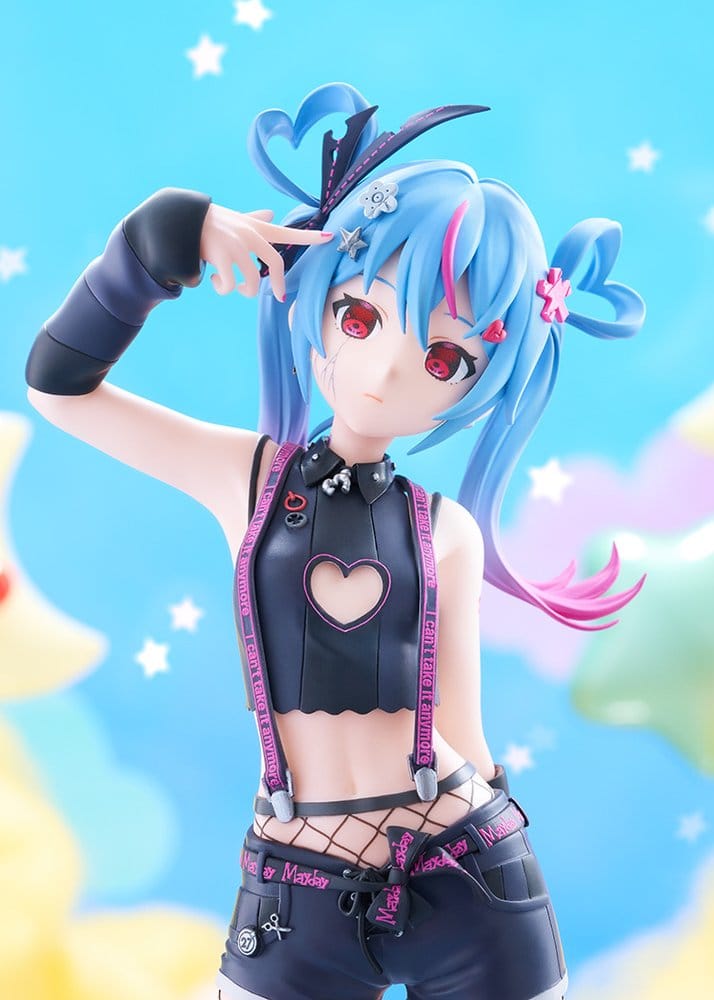 Hatsune Miku Pop Up Parade L DecoMiku (Darkness) figure, close-up of face and heart cut-out top