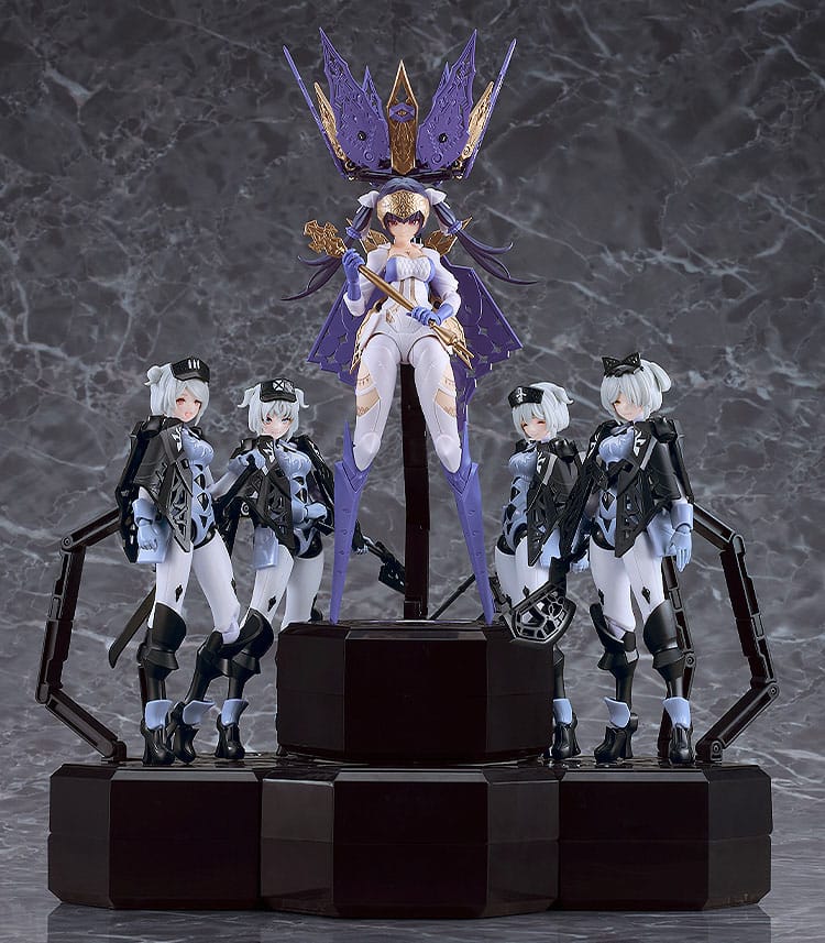 Chitocerium I-hydra model kit displayed on a stacked base above four small armoured figures