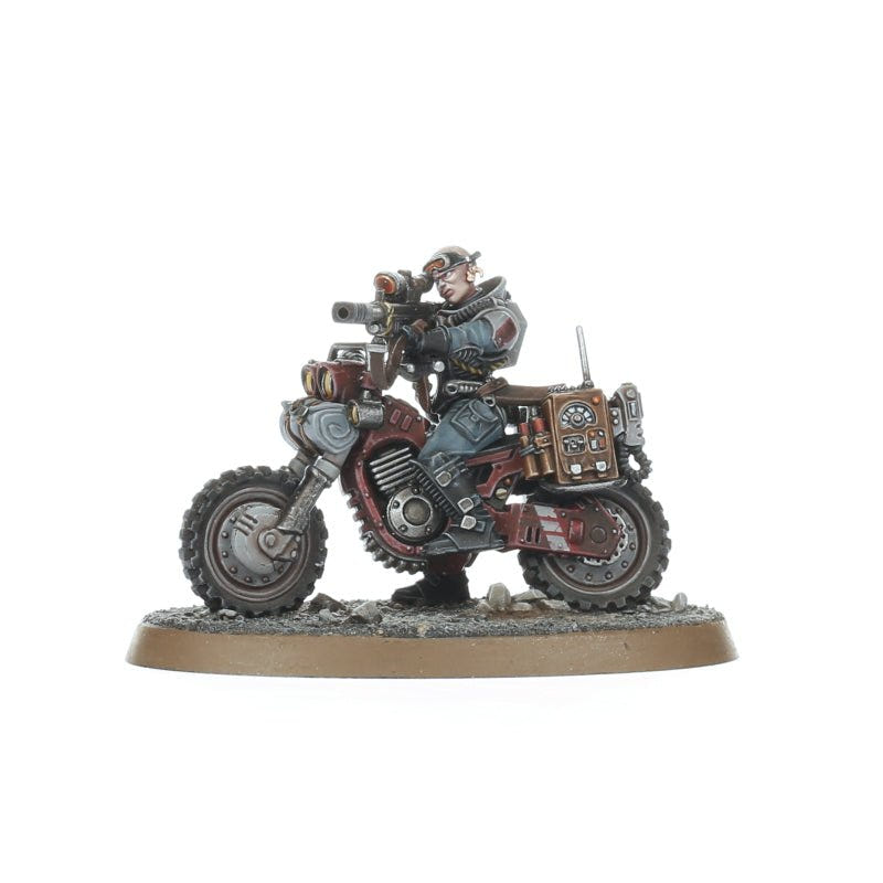 Side view of the painted Jackal Alphus on bike, Combat Patrol: Genestealer Cults