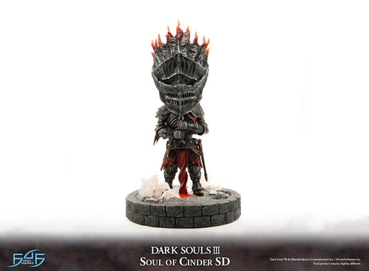 First 4 Figures Dark Souls III Soul of Cinder SD resin statue, front view on stone arena base