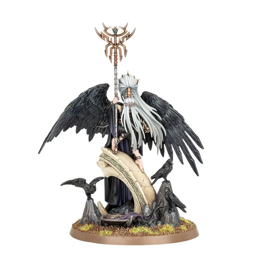 Painted Krethusa the Croneseer with black wings and crows, front view