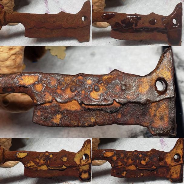Before-and-after comparison of a cleaver blade weathered with Dirty Down Rust Effect