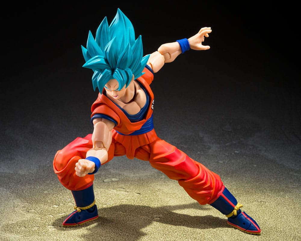 Dragon Ball Super S.H.Figuarts Super Saiyan God Super Saiyan Son Goku figure, wide low stance