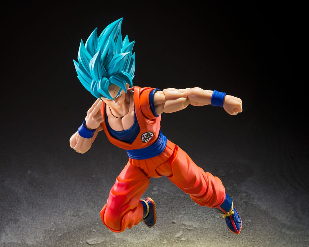 Dragon Ball Super S.H.Figuarts Super Saiyan God Super Saiyan Son Goku figure, flying pose with arms back