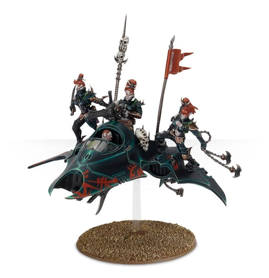 Painted Drukhari Venom front three-quarter view with banners, trophy racks and splinter cannon