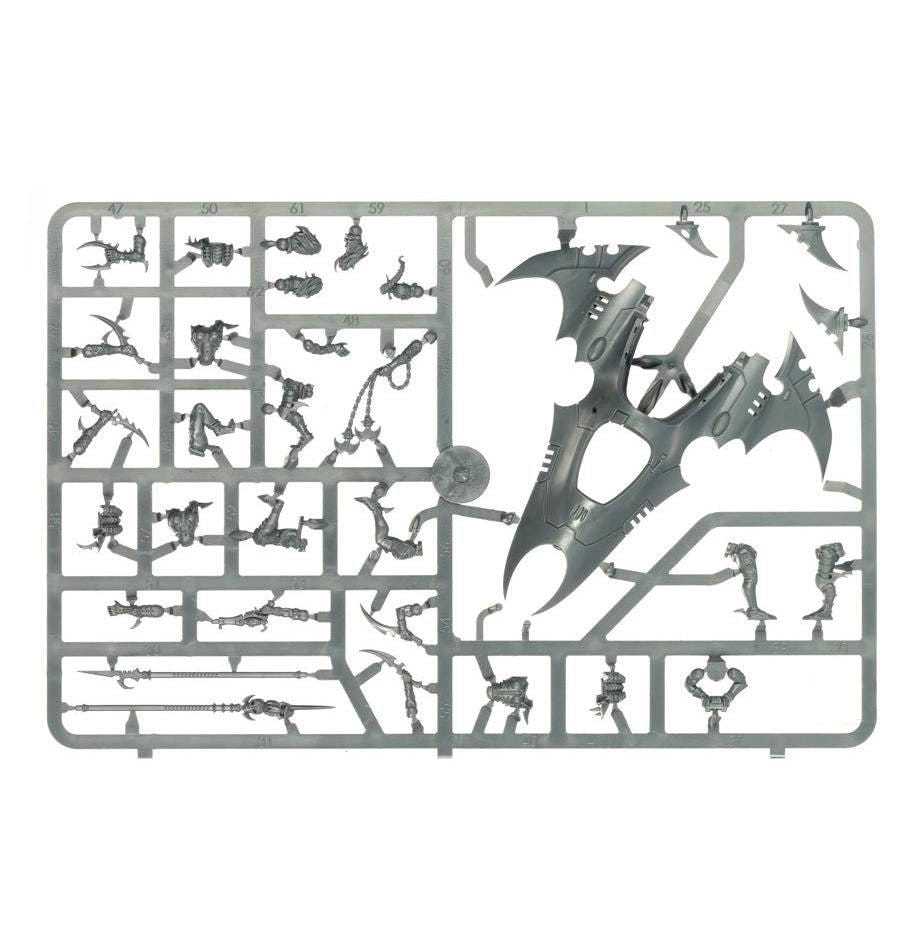 Drukhari Venom unpainted plastic sprue with hull and blade vanes, frame 1 of 2