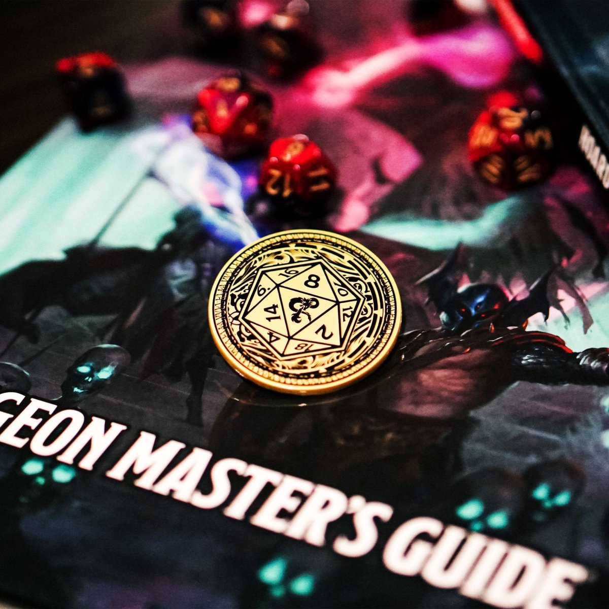 Dungeons & Dragons Pins Blind Box Mystery Mystery D20 Pins - Loaded Dice