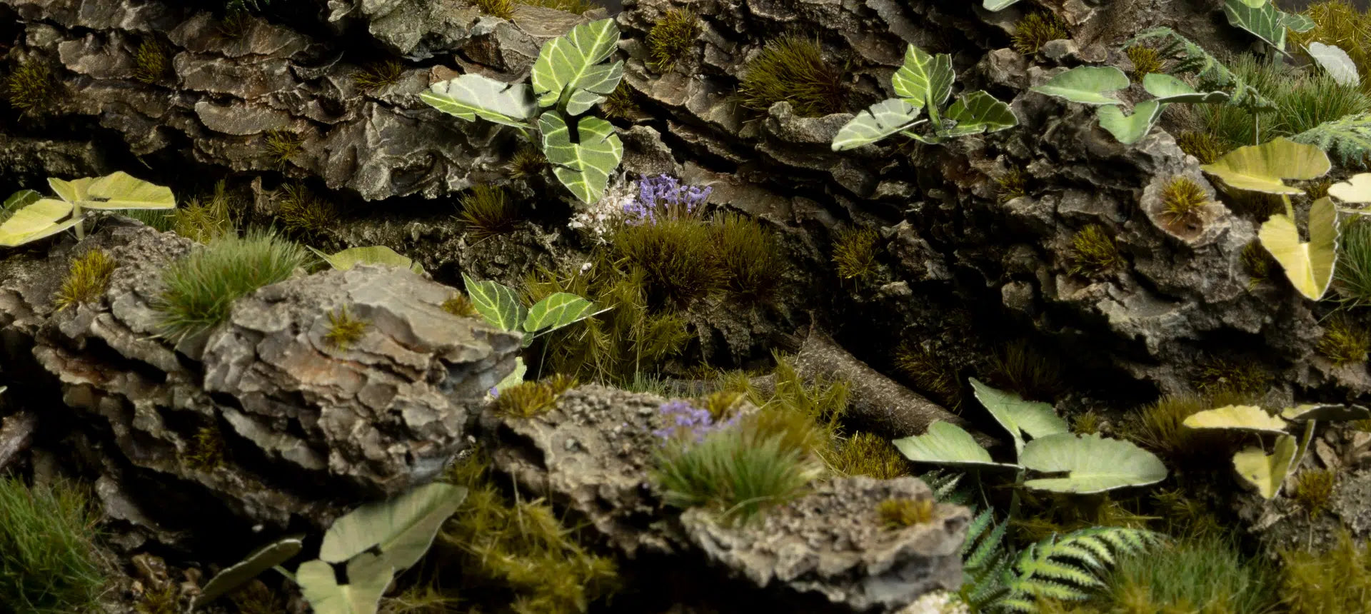 Gamers Grass Laser Plants - Elephant Ear - Loaded Dice