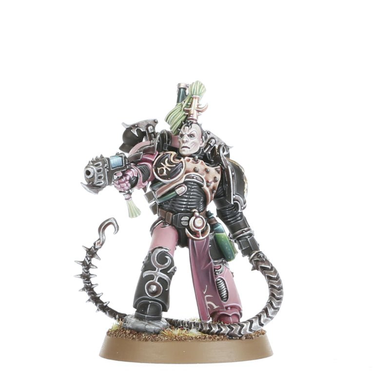 Emperor's Children: Tormentors painted miniature - Loaded Dice