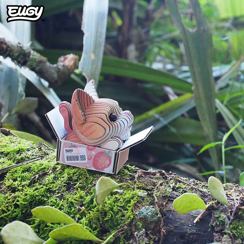EUGY Cat - Pumpkin 3D cardboard model kit - built model on display