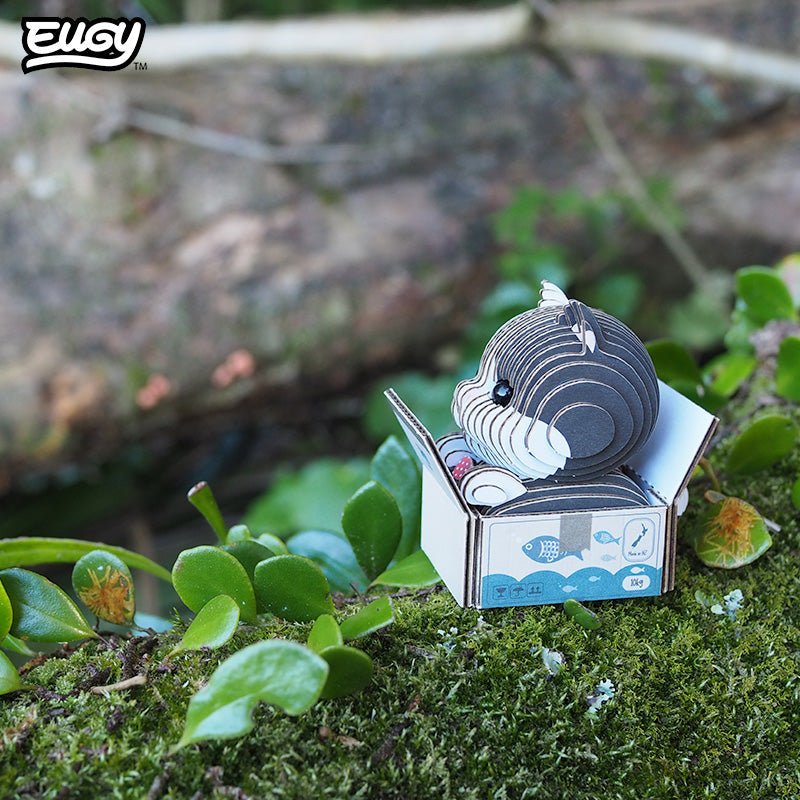 EUGY Cat - Tuxedo 3D cardboard model kit - built model on display