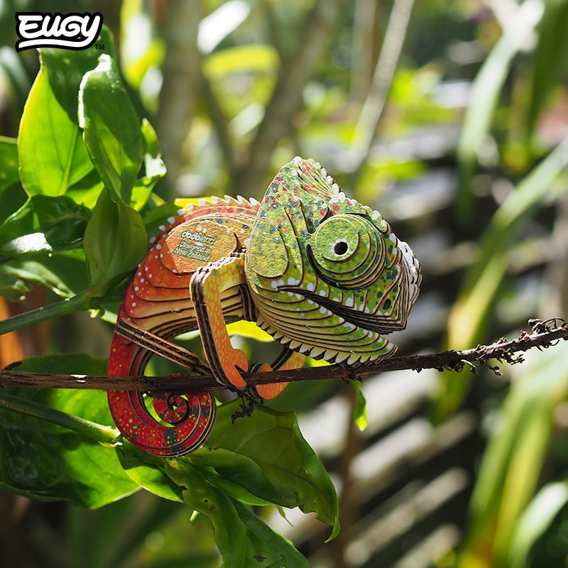 EUGY Chameleon 3D cardboard model kit - built model on display