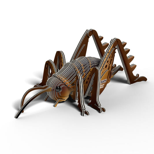 EUGY Giant Weta 3D cardboard model kit - finished model