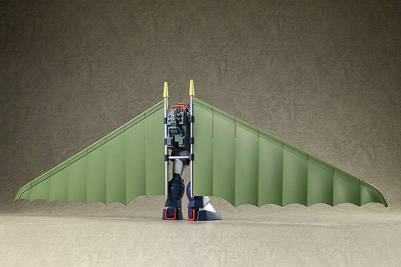 Fang of the Sun Dougram with green hang glider by Max Factory, side view