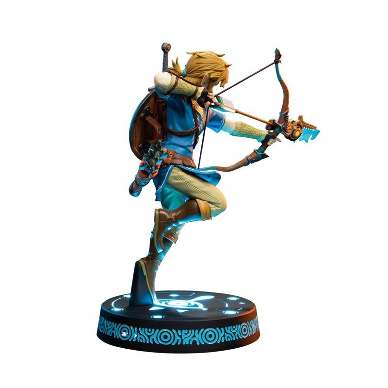 The Legend of Zelda Breath of the Wild PVC Statue Link Collector's Edition 25cm - Loaded Dice Barry Vale of Glamorgan CF64 3HD