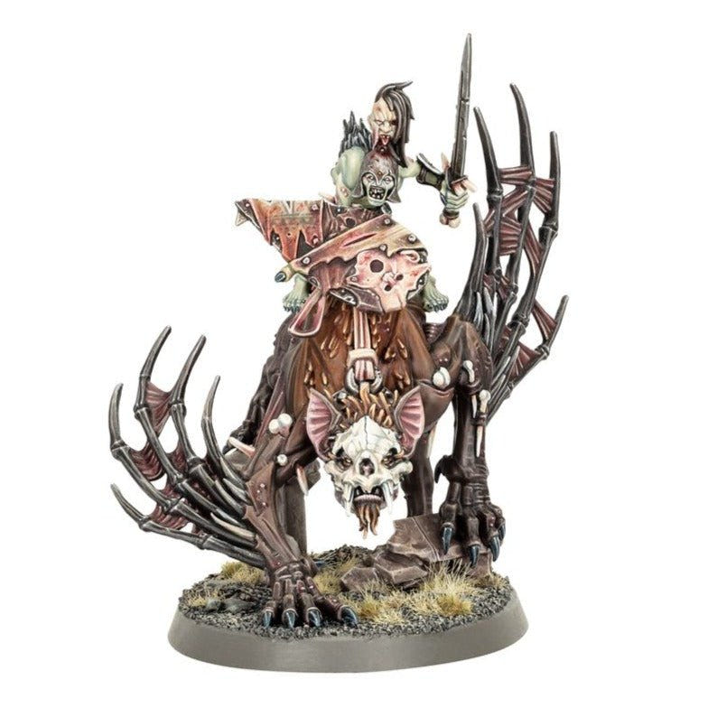 Painted Morbheg Knight rider with a blade atop a snarling nightshrieker, front view