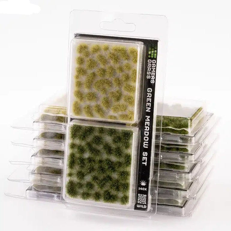 Gamers Grass Green Meadow tuft set of blister packs in light and dark greens