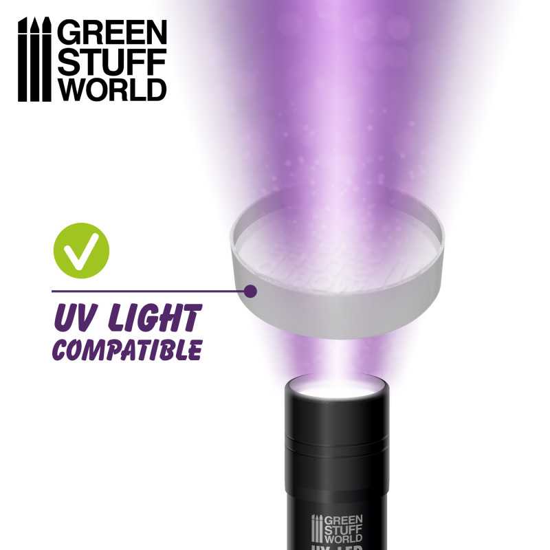 Green Stuff World containment mould under a UV torch, UV light compatible