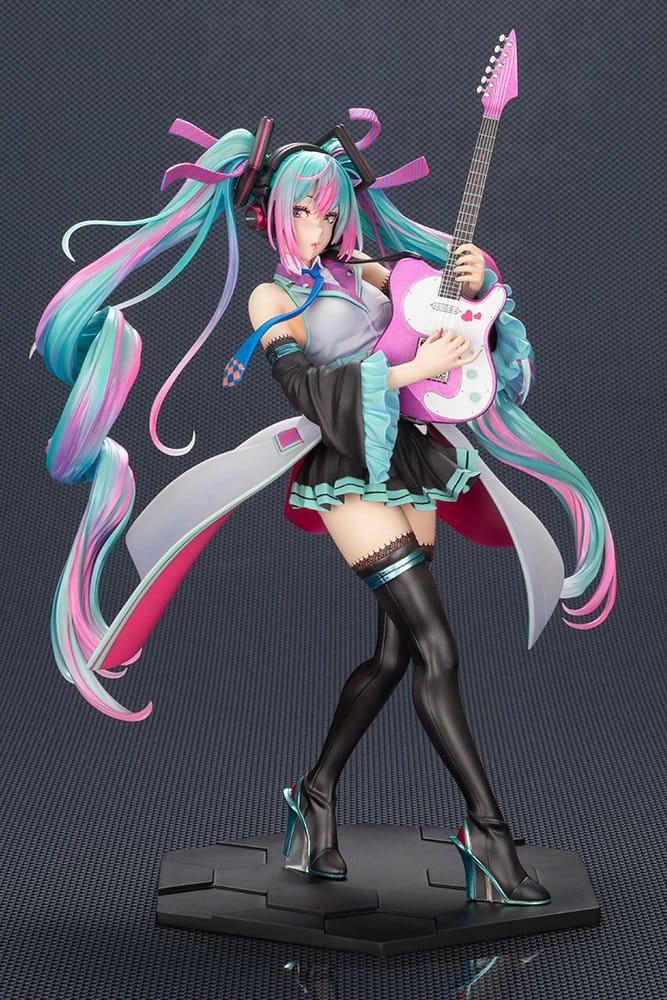 Hatsune Miku Bishoujo ReMIX figure front view, pink-streaked twintails and electric guitar