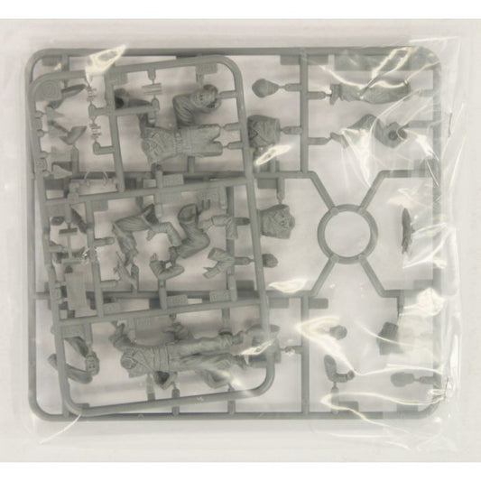 Tamiya 1:35 German Tank Crew At Rest - 35201 - Loaded Dice