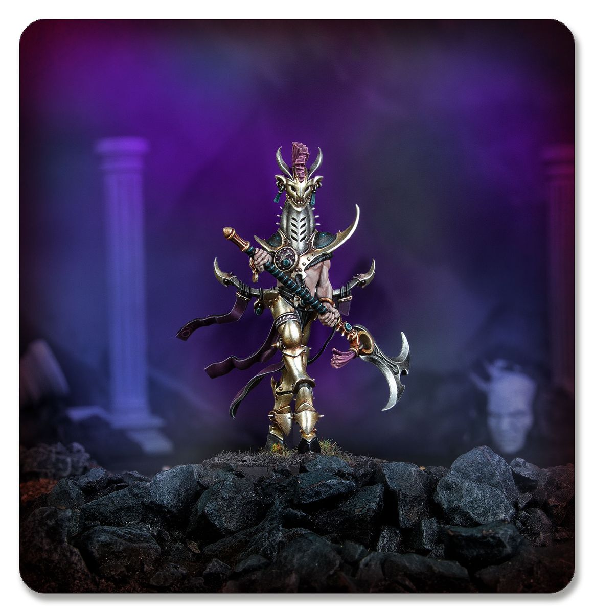Warhammer Age of Sigmar Hedonites of Slaanesh Lord of Hysteria miniatures kit — product image 7