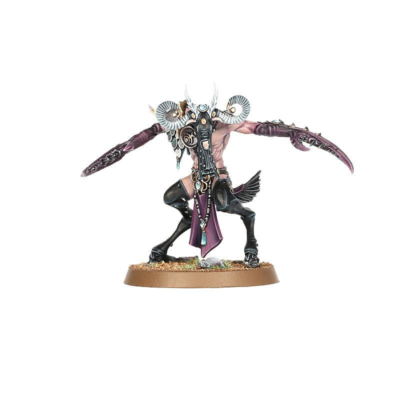 Painted Slaangor Fiendblood with purple claws spread wide, Games Workshop Hedonites of Slaanesh