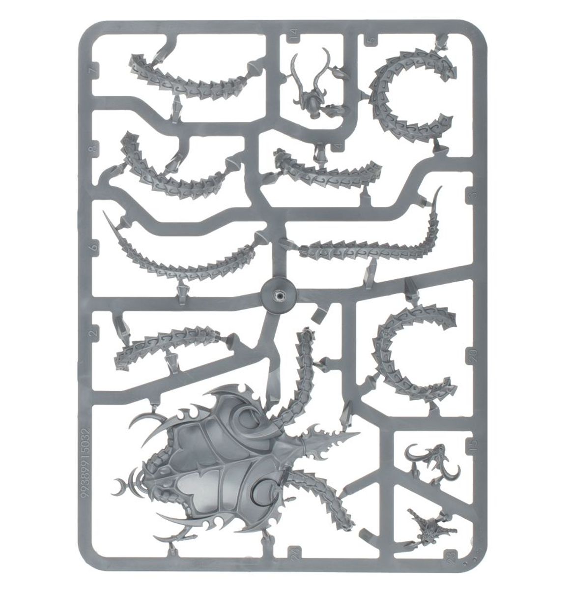Warhammer Age of Sigmar Hedonites of Slaanesh: The Accursed Reflection miniatures kit — product image 15