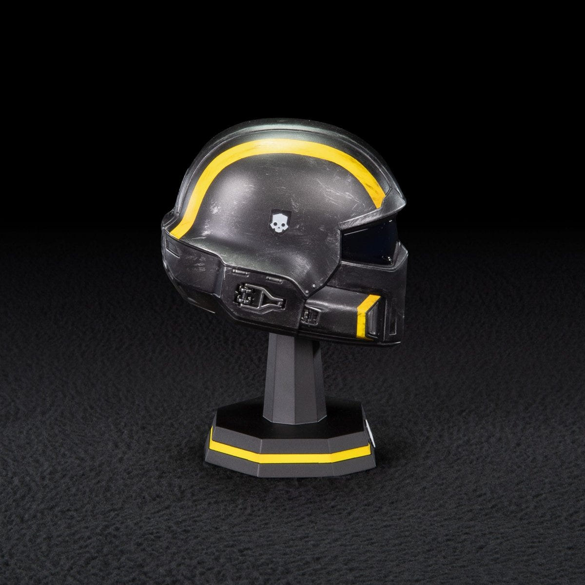 Helldivers 2 B-01 Tactical Helmet replica, side profile on a dark backdrop