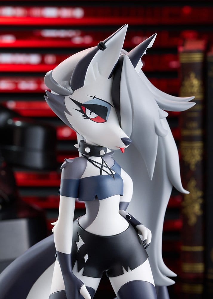 Upper-body view of the Loona figure with red eyes, spiked collar and grey hair, red backdrop