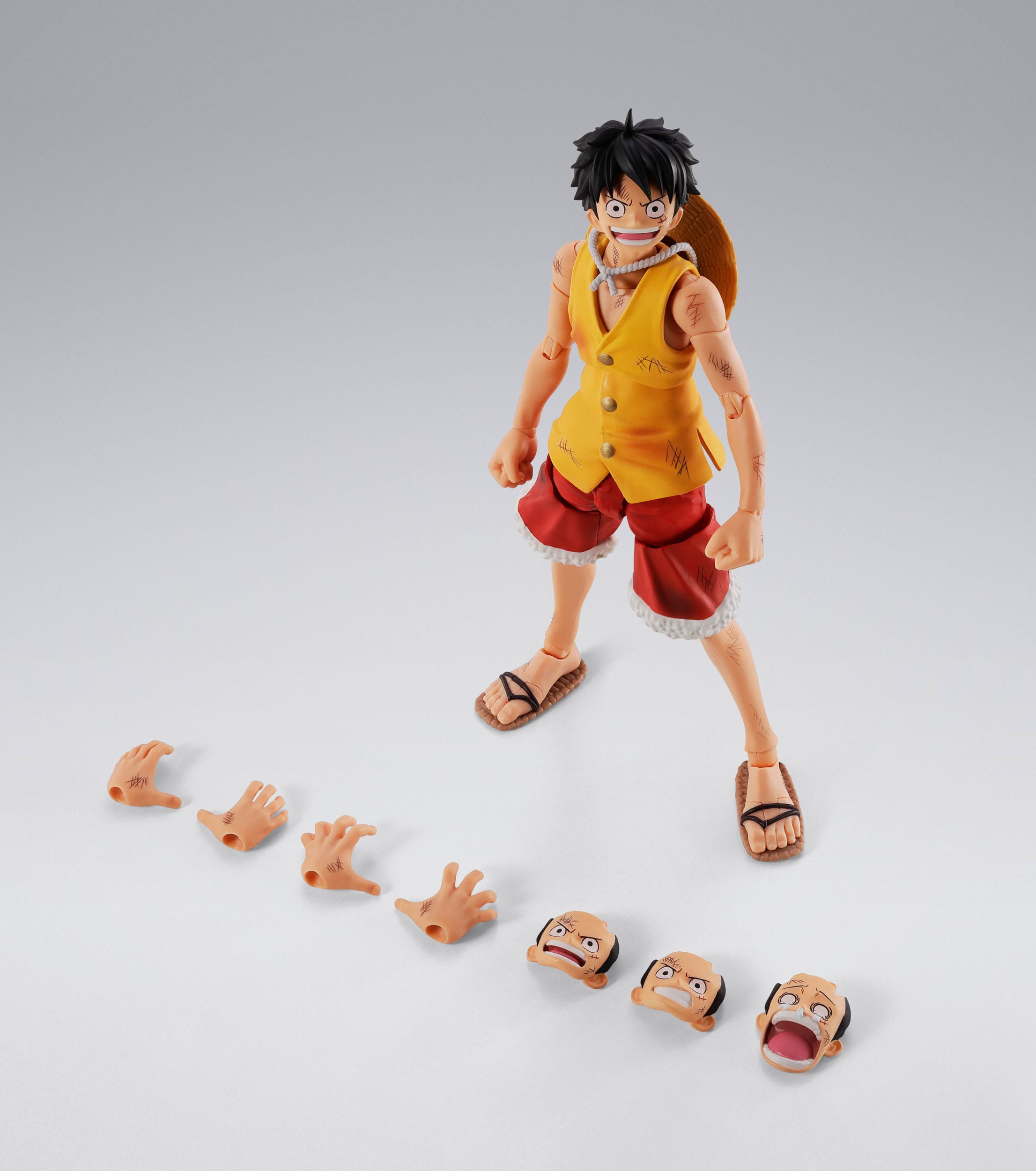 One Piece S.H.Figuarts Action Figure Monkey D. Luffy Marineford 15cm - Loaded Dice