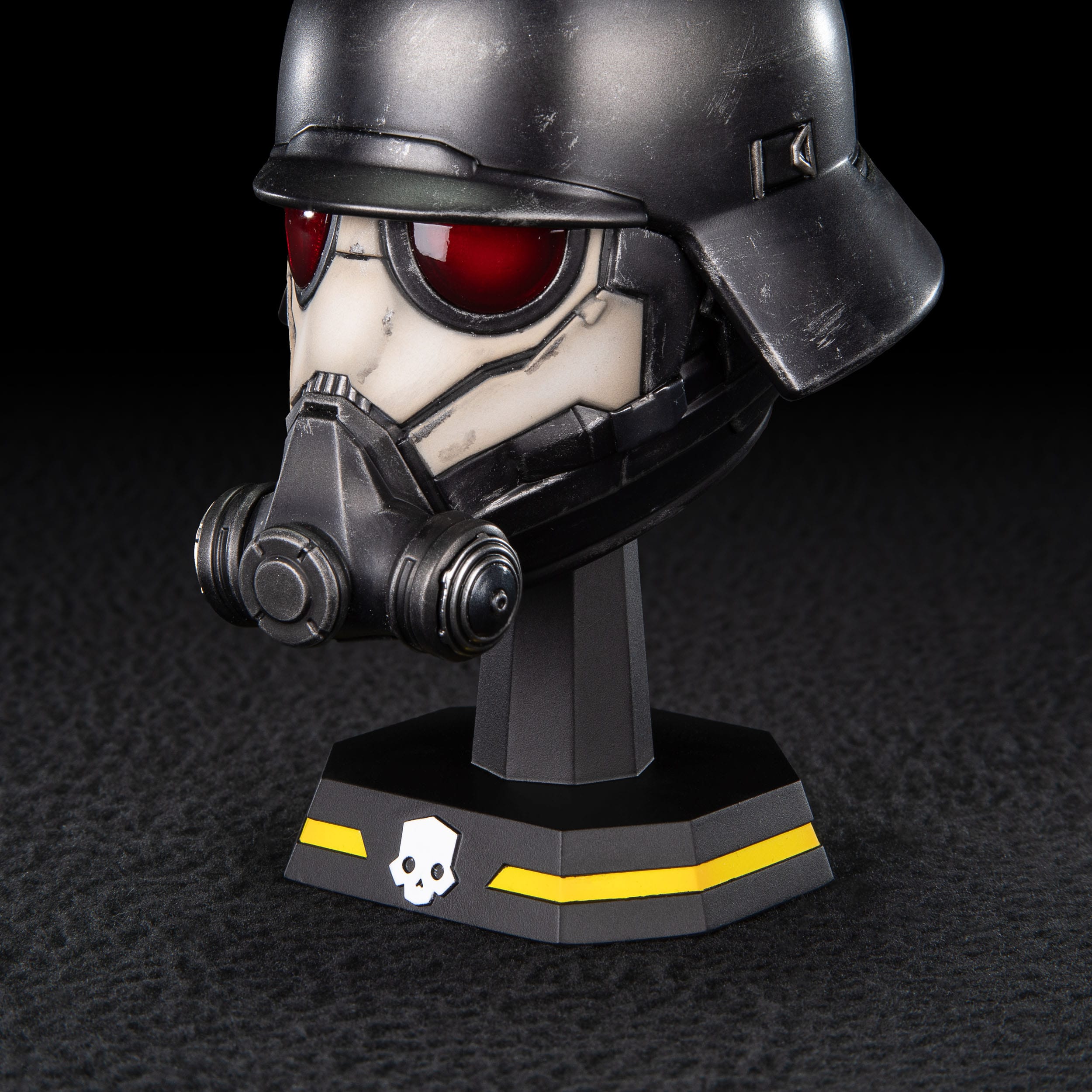 Helldivers 2 Replica 1/4 Field Chemist Helmet 11cm