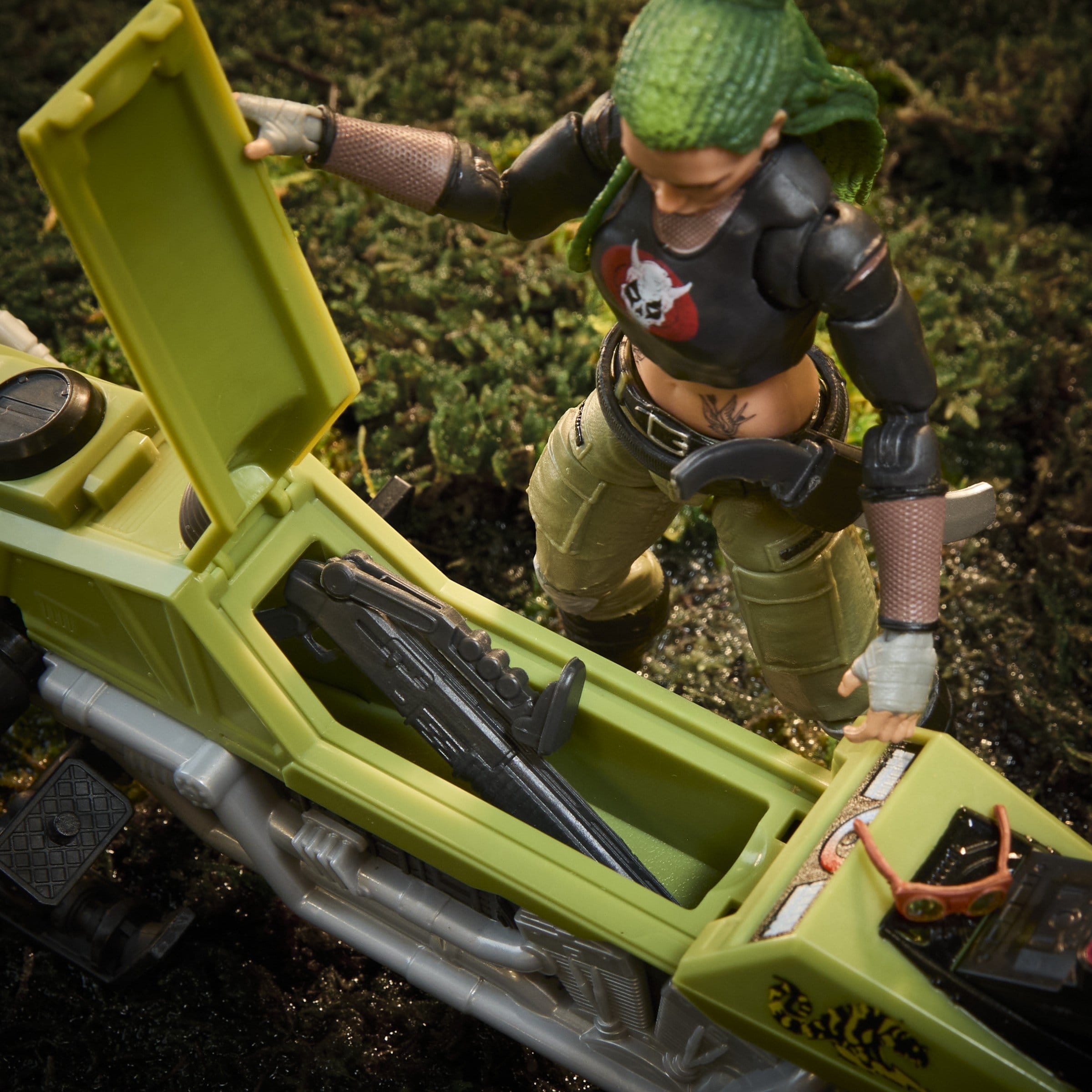 G.I. Joe Classified Series Action Figure and Vehicle Set #194 Zanya and Dreadnok Chameleon (Swamp Skier) 15cm - Loaded Dice