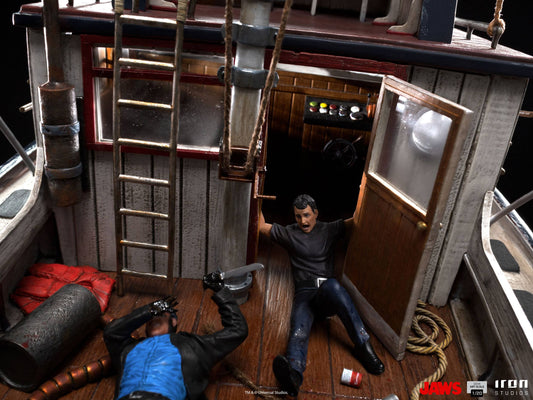 Jaws Demi Art Scale Statue 1/20 Jaws Attack 104 cm ETA 14 Days - Loaded Dice