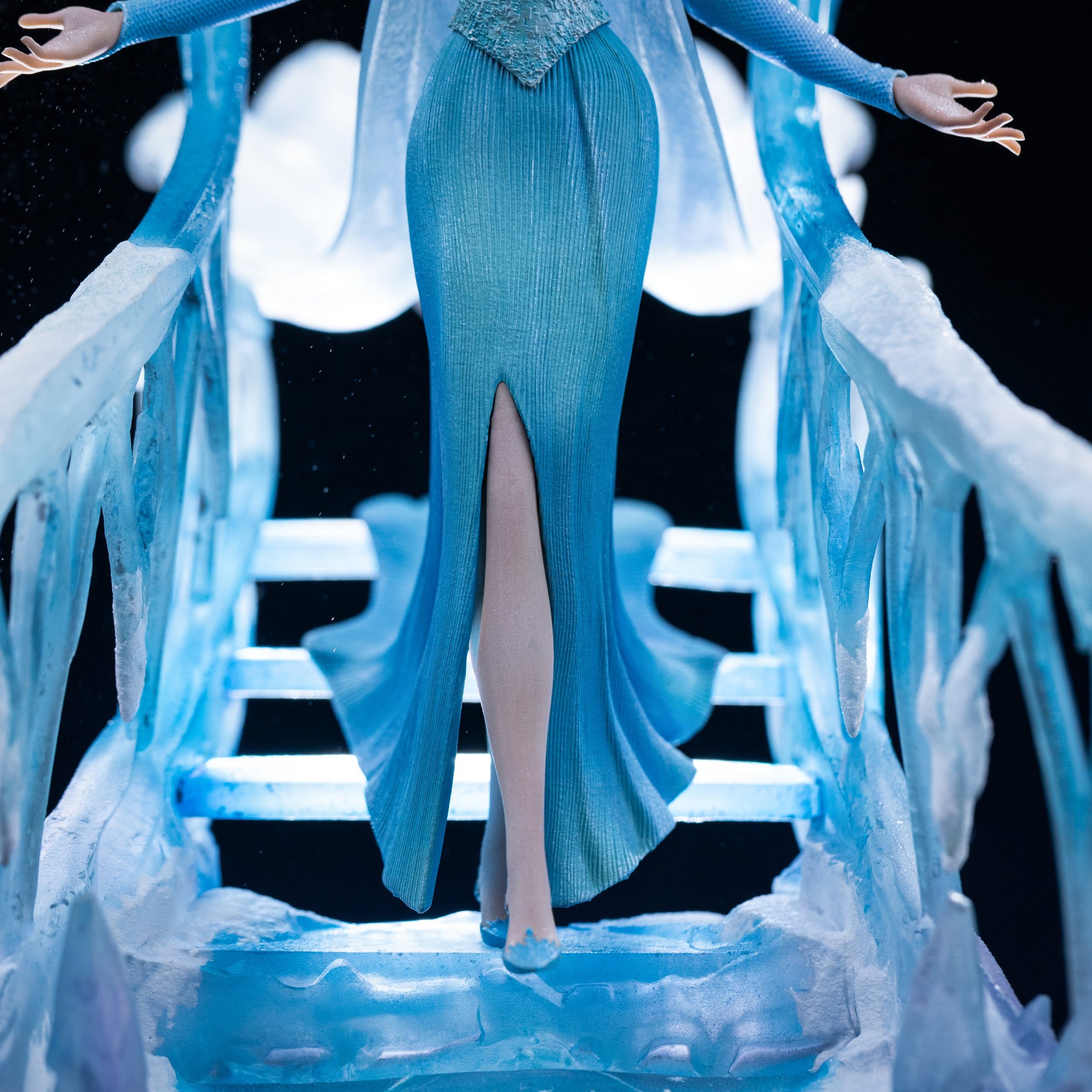 Frozen Art Scale Statue 1/10 Elsa 23 cm - Loaded Dice