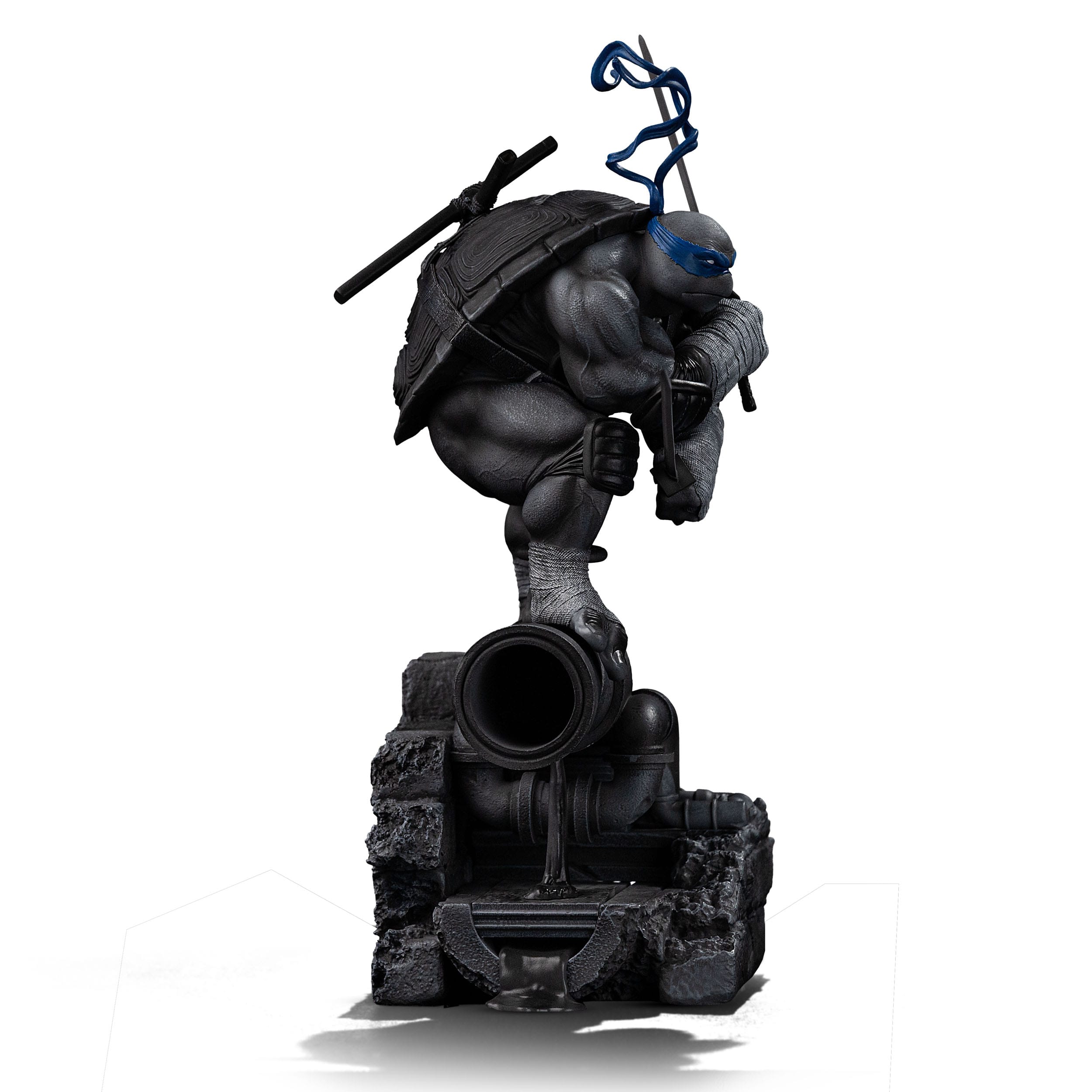 Teenage Mutant Ninja Turtles Art Scale Statue 1/10 Leonardo Black and White Variant 26 cm heo exclusive - Loaded Dice