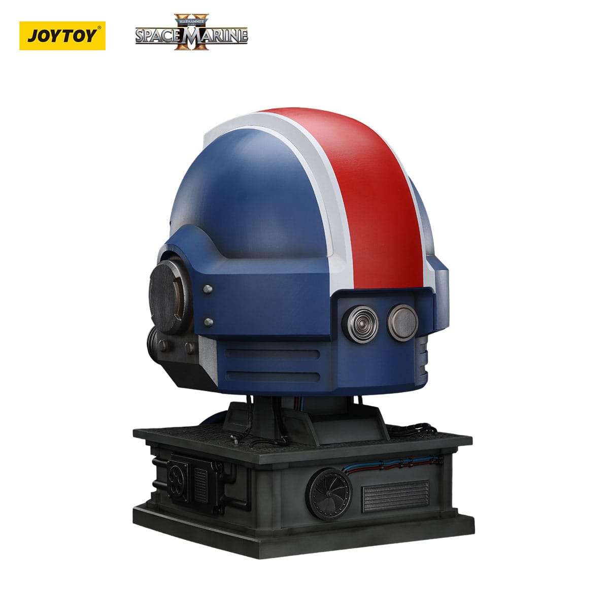Warhammer 40,000: Space Marine 2 Replica Ultramarines Lieutenant Titus Helmet with Display Stand 1/1 - Loaded Dice