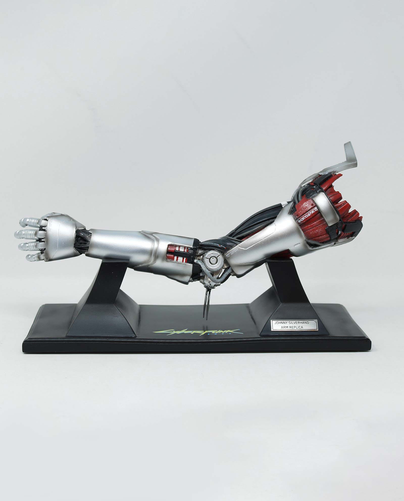 Cyberpunk: Edgerunners Replica Silverhand Arm 30cm - Loaded Dice