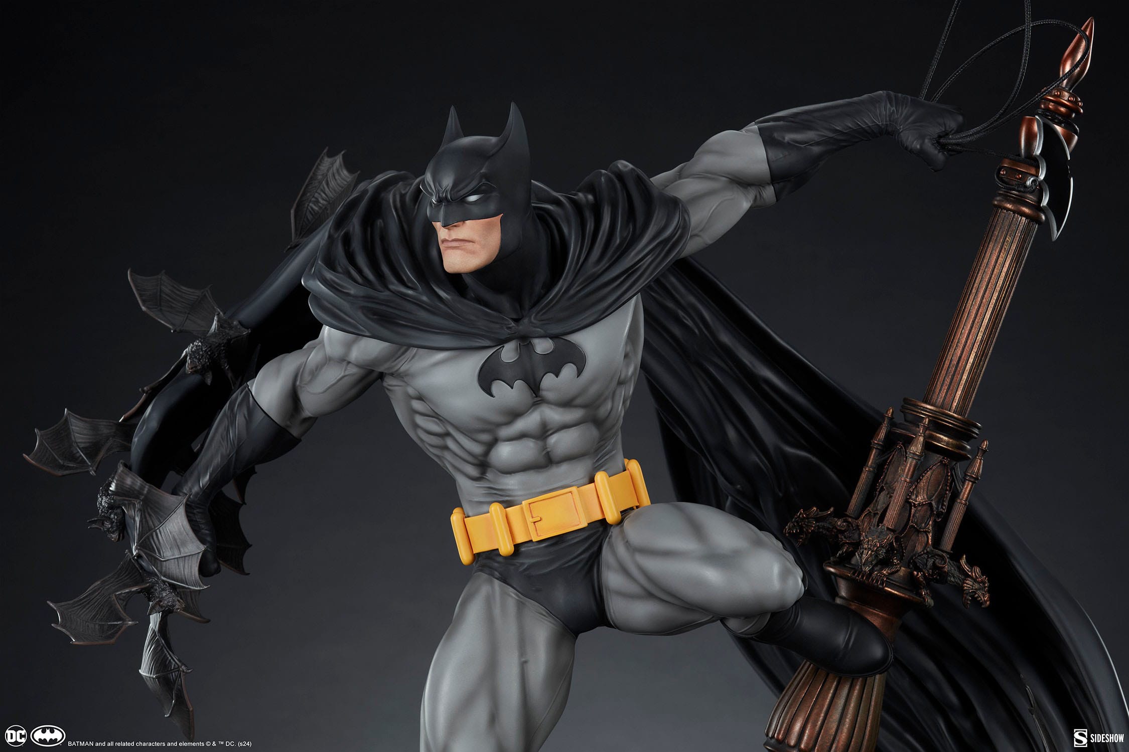 DC Comics Premium Format Statue Batman (Black Variant) Sideshow Exclusive 68 cm - Loaded Dice