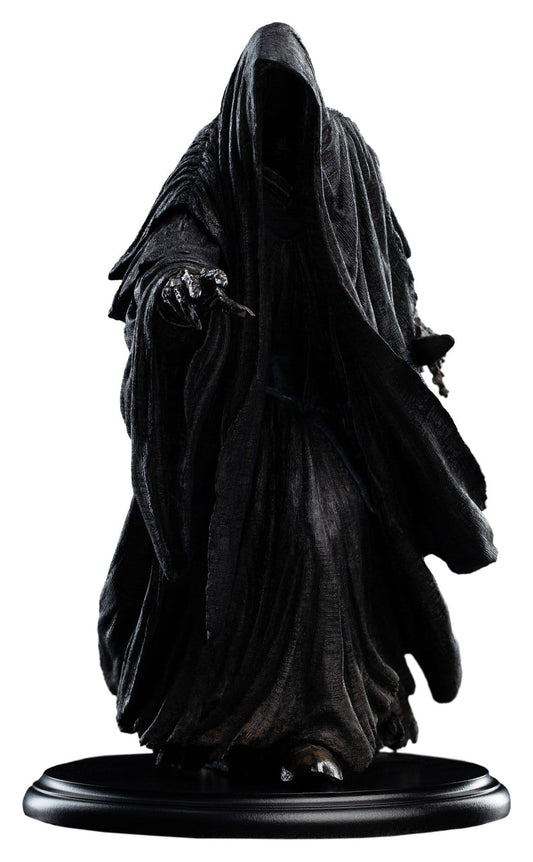 The Lord of the Rings Trilogy Mini Statue Ringwraith at the Prancing Pony 18 cm ETA Apr 26 - Loaded Dice