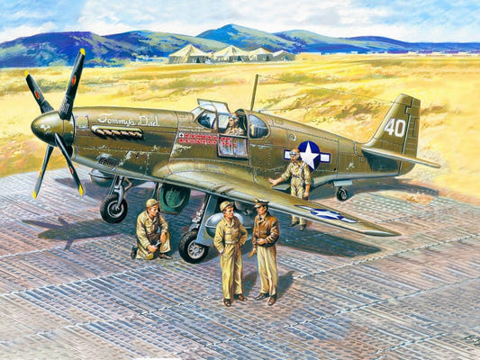 ICM 1:48 Mustang P-51B with USAAF Pilots & Ground Personnel (5 Figures) - ICM48125