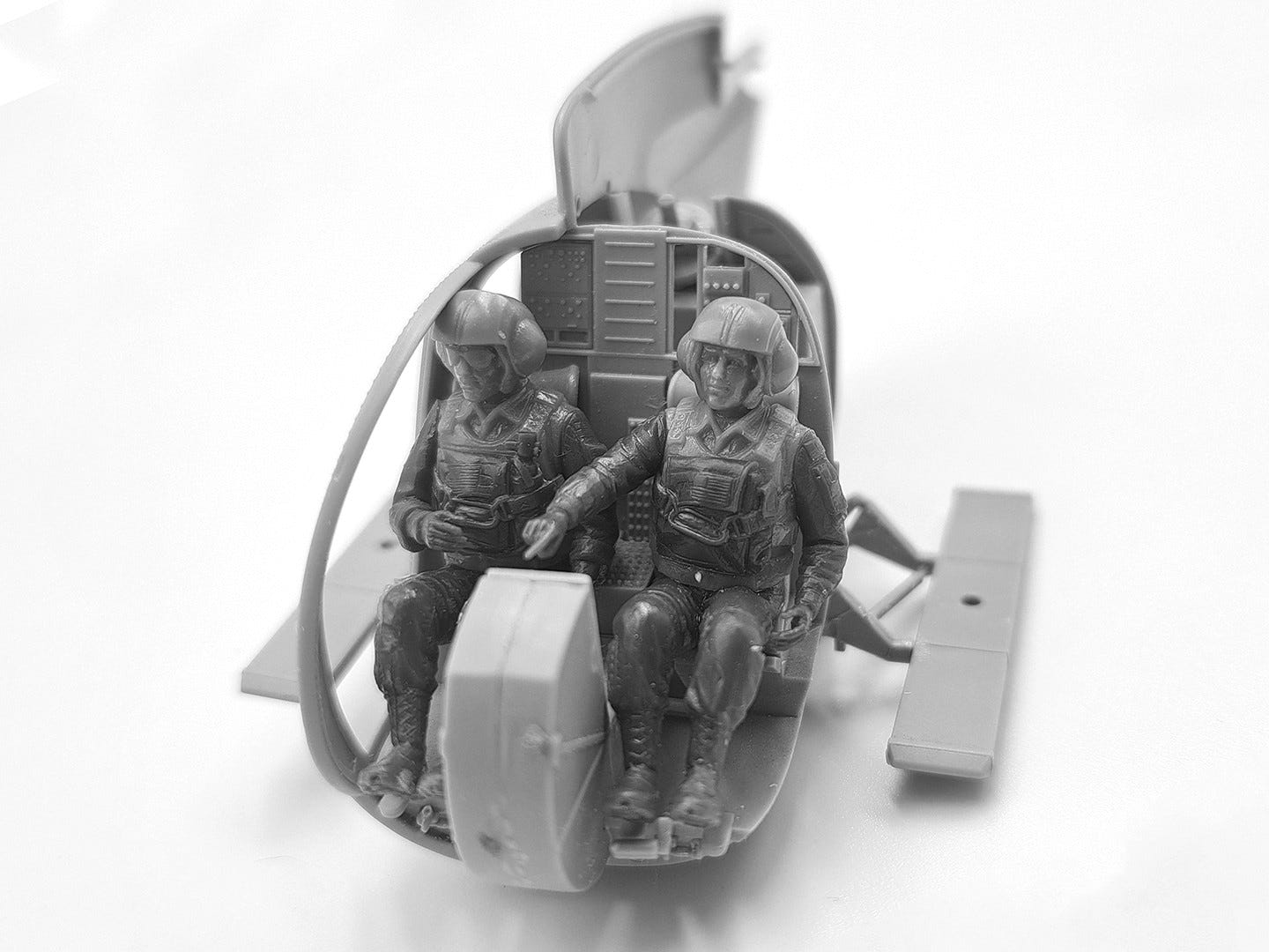 ICM 1:48 Delta Force Assault Team with MH-6J Helicopter - ICM48371