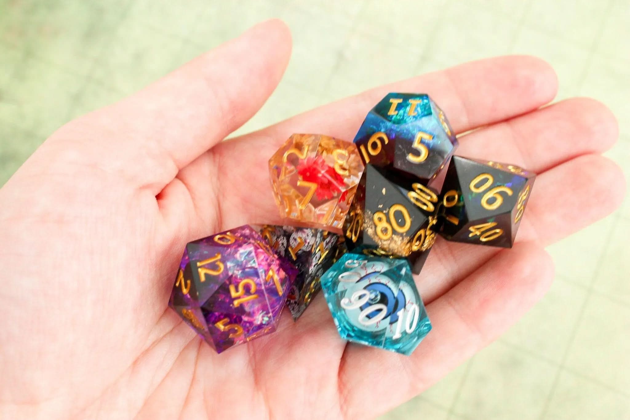 Mystery Sharp Dice Set