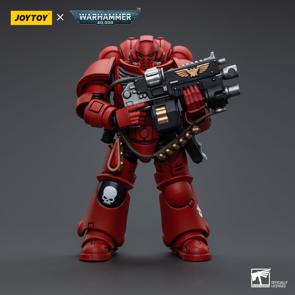 Joy Toy Blood Angels Intercessor holding bolt rifle across chest, landscape shot