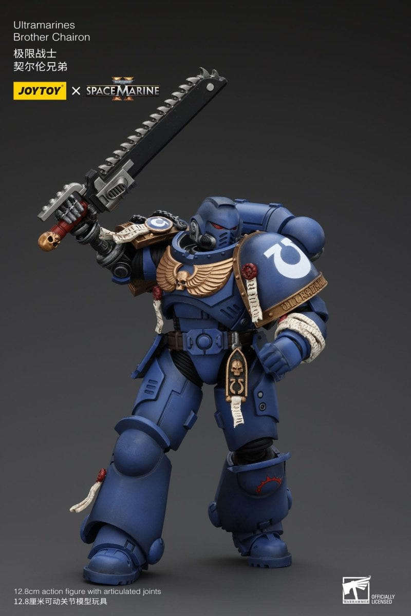 Joy Toy Brother Chairon 1/18 Ultramarine in helmet, raising a chainsword overhead