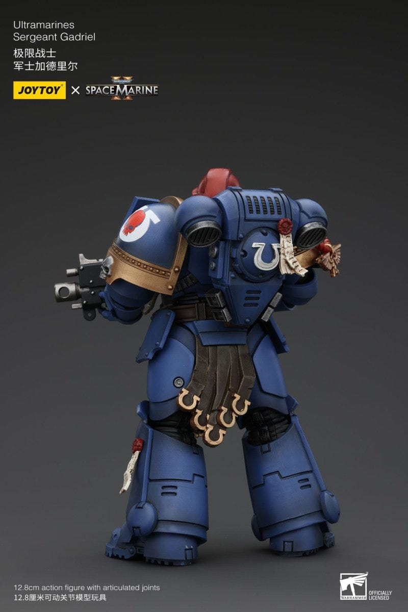 Joy Toy Sergeant Gadriel rear view showing backpack and Ultramarines shoulder pad