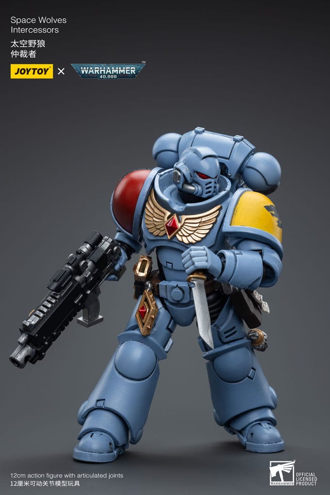Joy Toy Space Wolves Intercessor figure holding bolt rifle one-handed and a combat knife