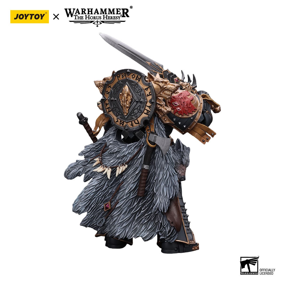 Joy Toy Space Wolves Leman Russ figure rear view showing wolf-pelt cloak and shield on back