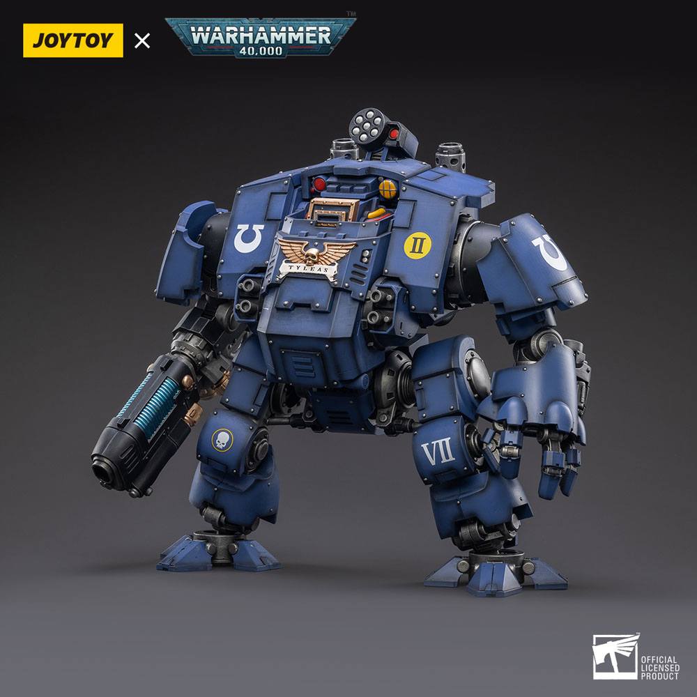 JoyToy Ultramarines Redemptor Dreadnought Brother Tyleas front view on dark grey background