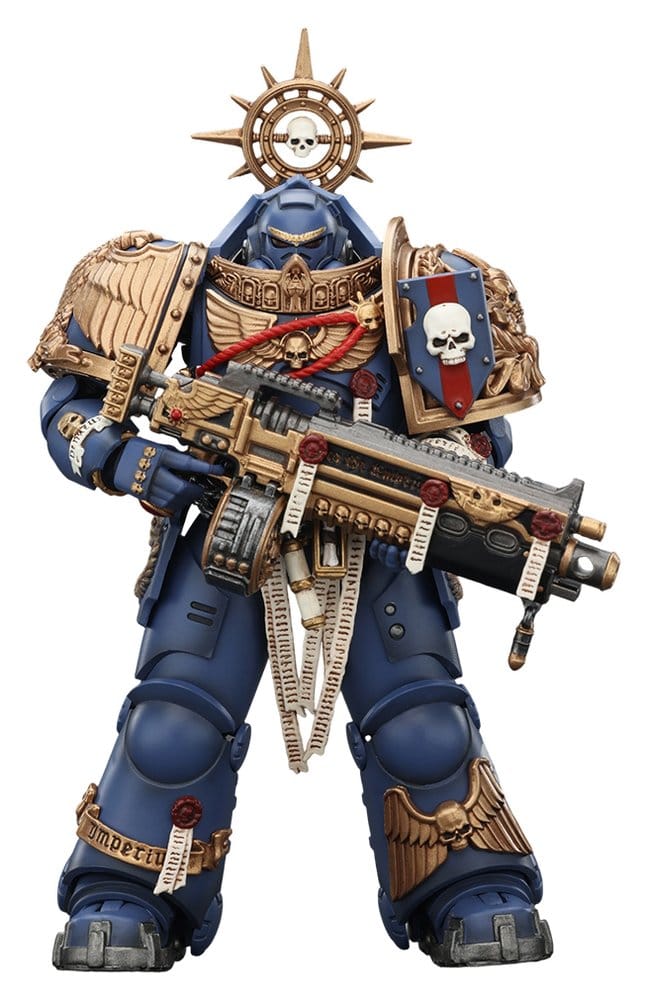 JoyToy Ultramarines Heavy Relic Primus Armour 13 cm action figure, front view holding heavy weapon, white background